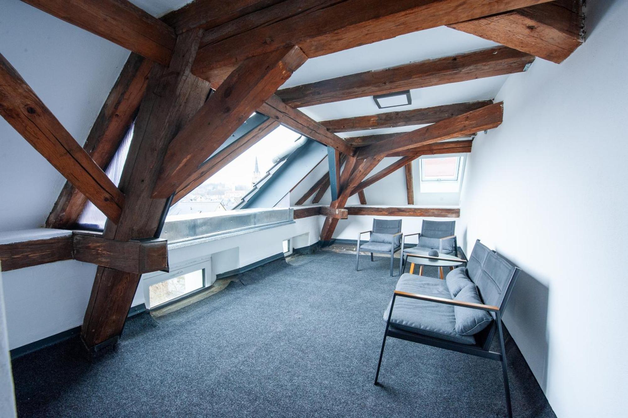 Schlossberg - Ferienwohnung Im Herzen Von Selb Esterno foto